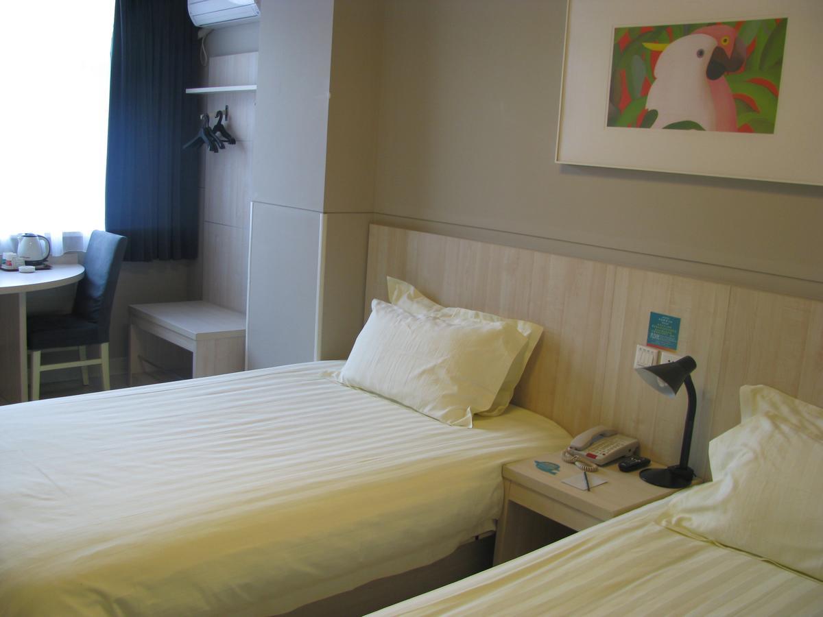 Magnolia Business Hotel Xining Railway Station Grand Cross Mojia Street Exteriör bild