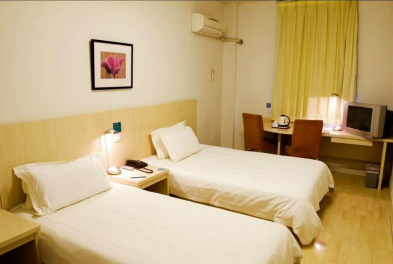 Magnolia Business Hotel Xining Railway Station Grand Cross Mojia Street Exteriör bild