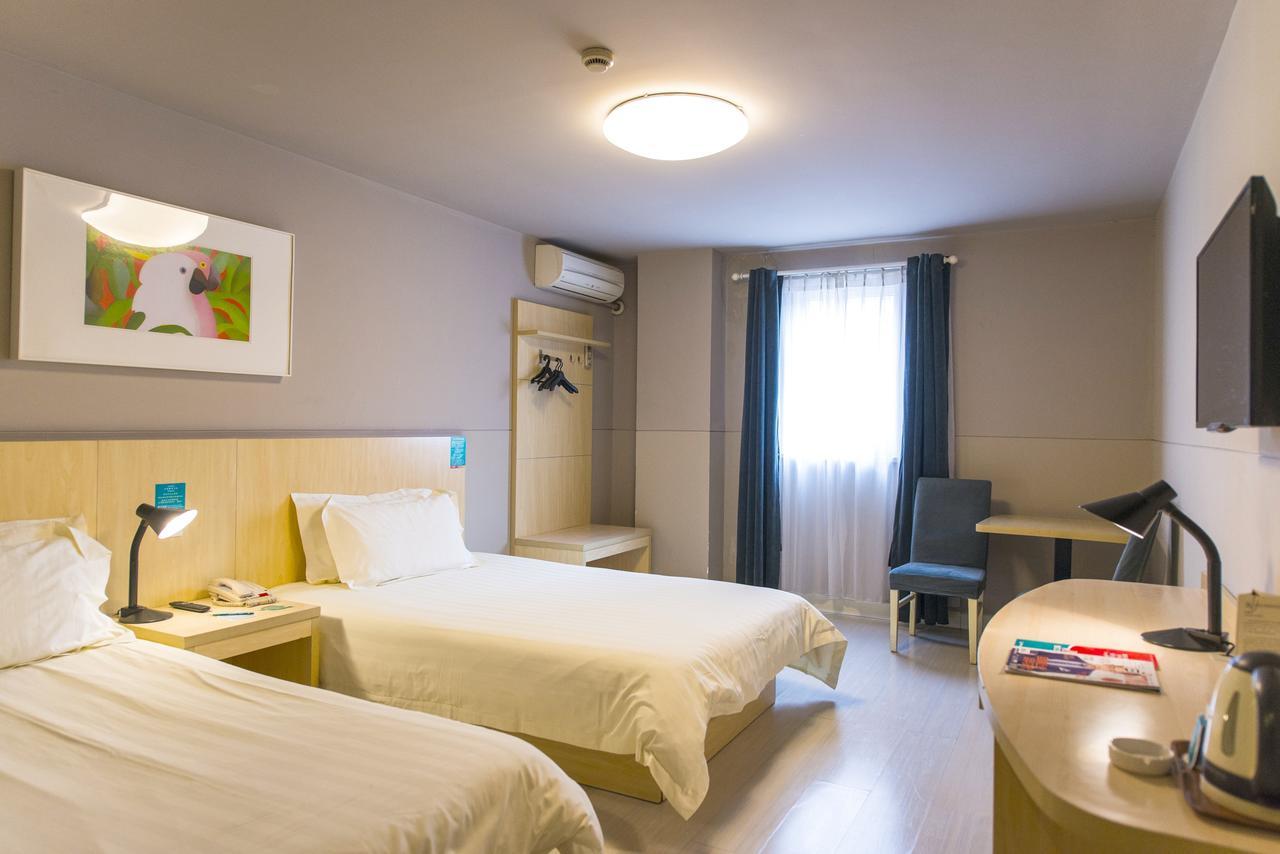 Magnolia Business Hotel Xining Railway Station Grand Cross Mojia Street Exteriör bild