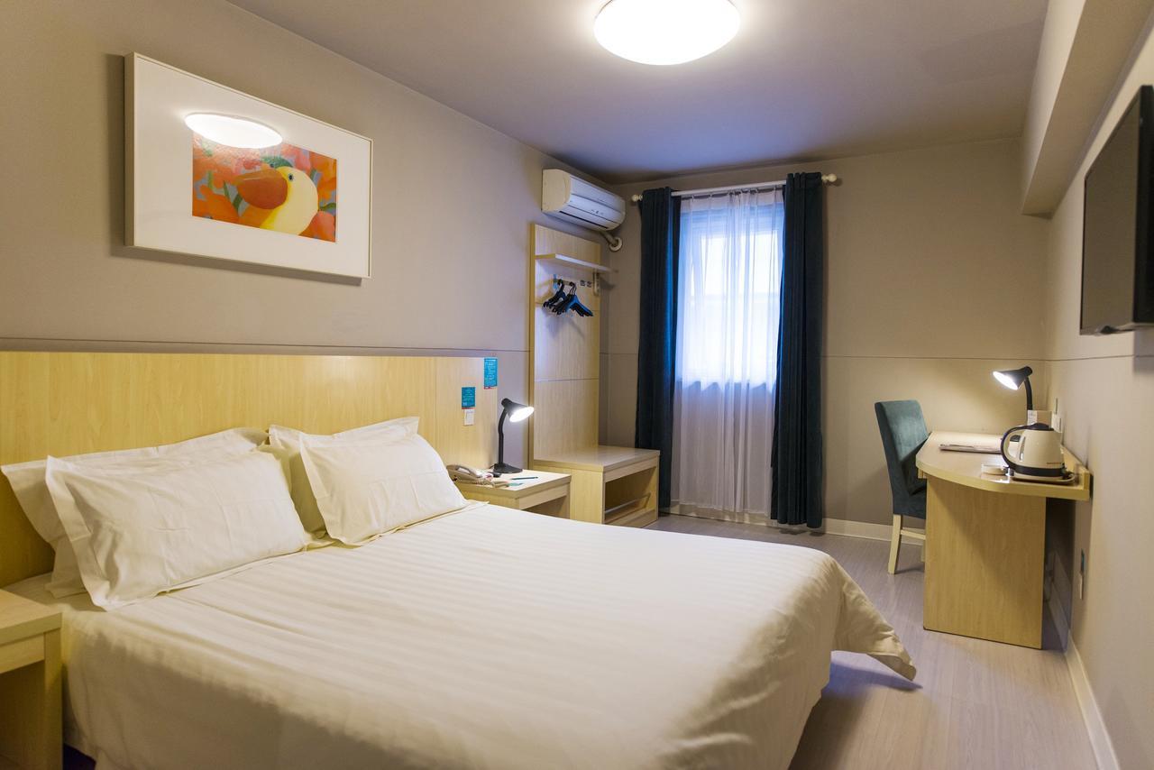 Magnolia Business Hotel Xining Railway Station Grand Cross Mojia Street Exteriör bild